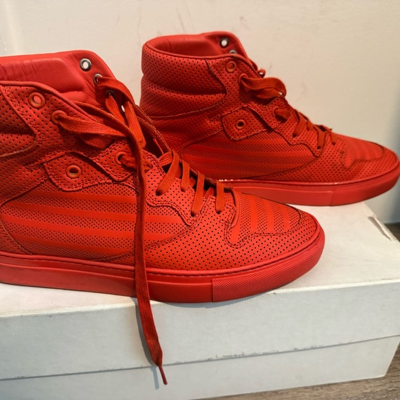 BALENCIAGA High Top Perforated Sneaker RED - Picture 8 of 12